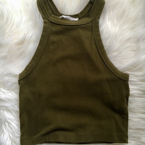 Cropped Halter Top - Picture 2 of 3